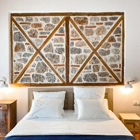 Balkoni μπαλκόνι نافبليو