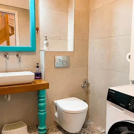 Apartment Balkoni μπαλκόνι